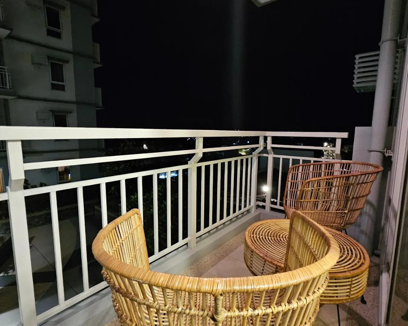 Verdon Parc 2 Bedroom With 2 Balcony Davao City Διαμέρισμα